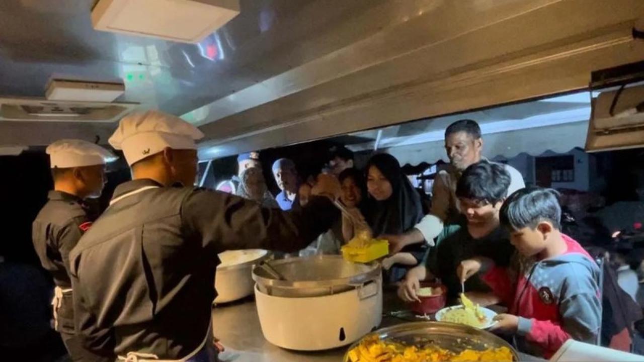 Ratusan SPPG di Aceh Berubah Jadi Dapur Umum, Salurkan Makanan untuk Korban Banjir