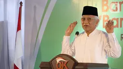 Pimpinan Ponpes Raudlatut Thalibin KH. Mustofa Bisri memberi sambutan pada peresmian Bank Wakaf Mikro (BWM) Pesantren Raudlatut Thalibin di Rembang, Jateng, Kamis (09/01/2020). Grup Astra mendukung program OJK guna meningkatkan inklusi keuangan serta kesejahteraan masyarakat. (Liputan6.com/HO/Eko)