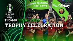 Berita video trofi selebrasi AS Roma usai menjadi juara UEFA Conference League kalahkan Feyenoord, Kamis (26/5/22)