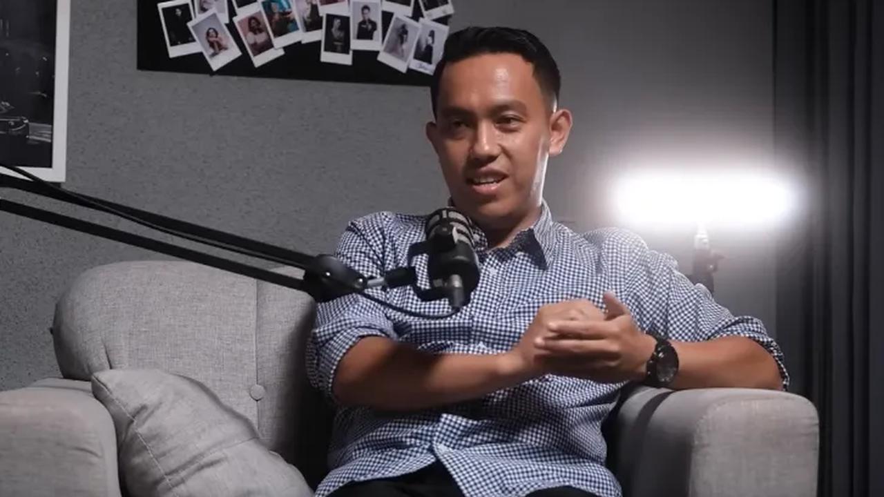 Akan tetapi pada momen tersebut, Sendi menyadari bahwa nama usulan baru ada 4 orang laki-laki. <br>