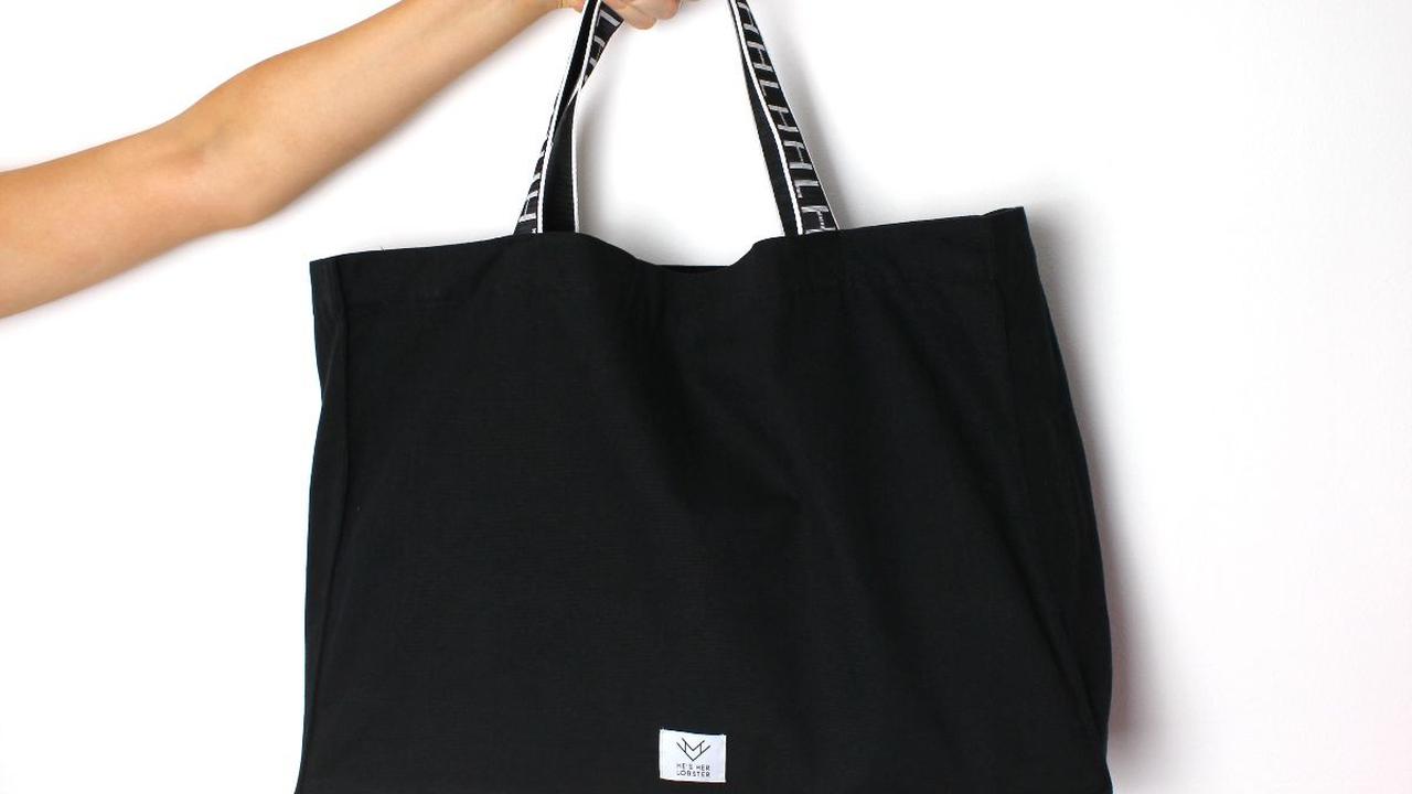 <b>Tote Bag untuk Membawa Banyak Barang </b>