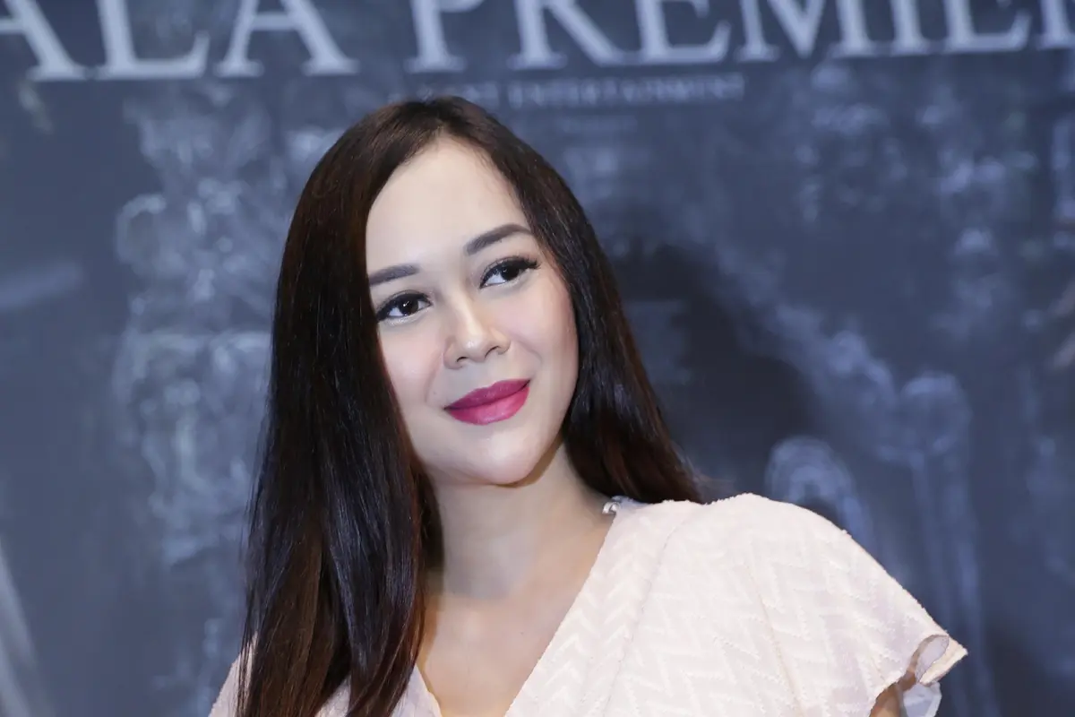 [Fimela] Aura Kasih dan Eryck Amaral