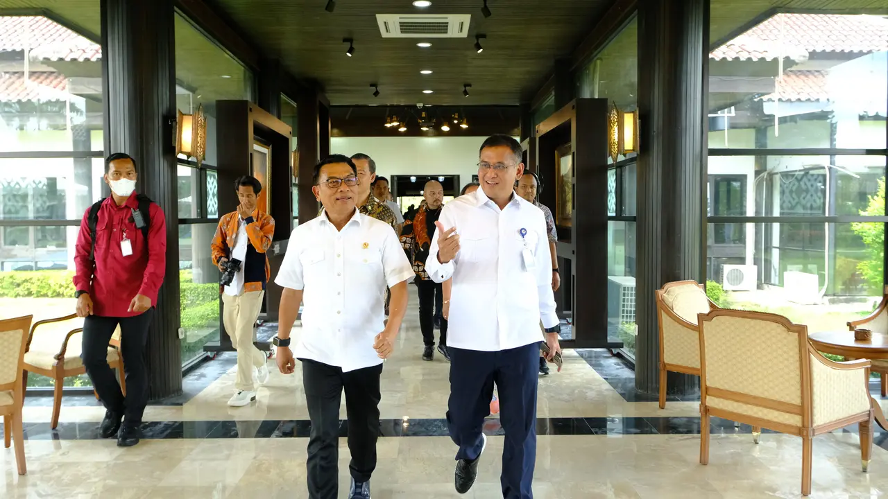 Kepala Kantor Staf Kepresidenan (KSP) RI Jenderal TNI (Purn) Moeldoko mengunjungi Pupuk Kaltim, Jumat (3/3/2023)