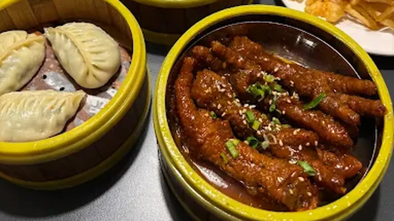 Wing Lok Dimsum Hongkong Veteran