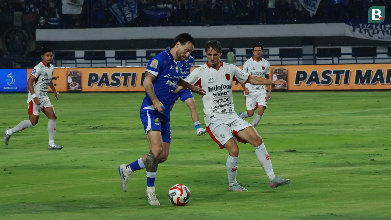 Persib Bandung vs Bali United