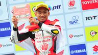 Darah pebalap dalam diri Rheza Danica Ahrens, pebalap Astra Honda Racing Team, berasal dari sang ayah yang merupakan seorang mekanik. (AHRT)