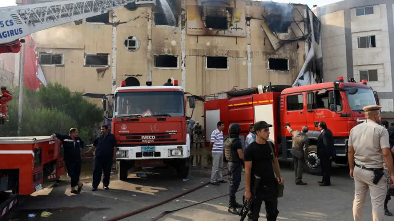 Pabrik Mebel Mesir Meledak dan Terbakar, 25 Tewas