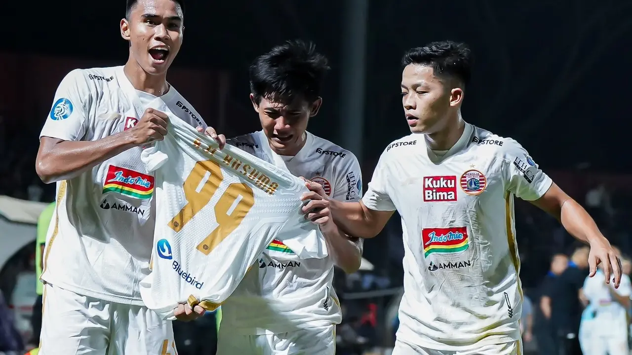 Firza Andika - Persik Kediri Vs Persija Jakarta di BRI Liga 1 2023/2024