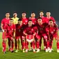 Starting XI Timnas Indonesia U-23 saat menghadapi Arab Saudi dalam laga uji coba jelang Piala Asia U-23 2024 di Stadioon The Seven, Dubai, Emirat Arab, Sabtu (6/4/2024) dini hari WIB. (Bola.com/Dok. PSSI)