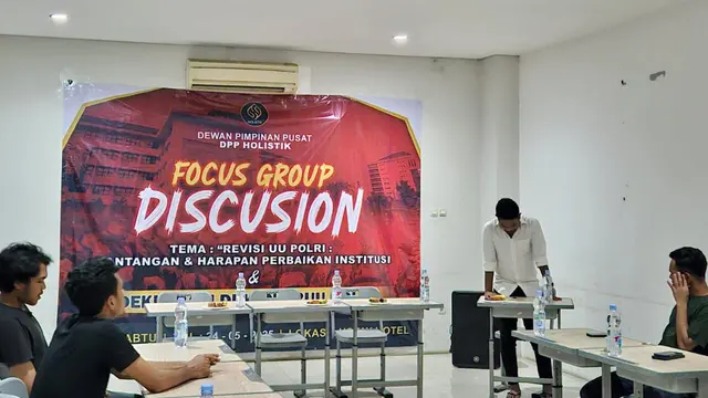 Holistik Institute gelar FGD dukung Rancangan Undang-Undang Perubahan Ketiga atas UU Nomor 2 Tahun 2002 Tentang Kepolisian Negara Indonesia (Polri).