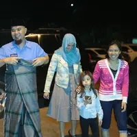 Ahmad Dhani datang ke rumah kawannya, Anang Hermansyah. Dhani ikut berduka atas meninggalnya ibunda Ashanty. (Adrian Putra/Bintang.com)