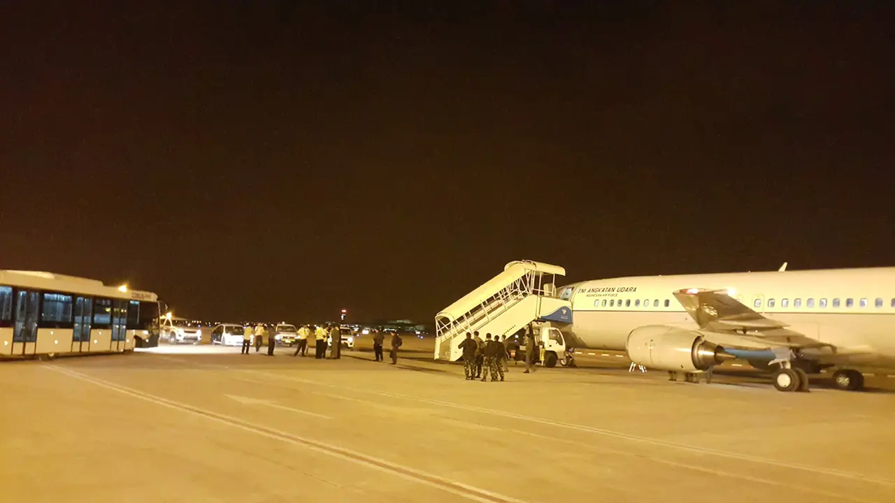 Tim TNI Evakuasi WNI Tiba di Oman