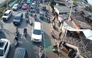 Hari Pertama Masuk Sekolah, Lalu Lintas Jakarta Padat