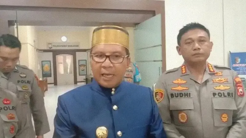 Wali Kota Makassar Danny Pomanto temui Kapolrestabes Makassar (Liputan6.com/Fauzan)