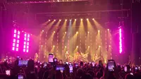 Penampilan Berkelas The Smashing Pumpkins Sukses Puaskan Dahaga Penggemarnya