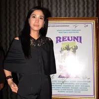 Film produksi Rafi Film yang mulai proses syuting pada 10 Desember 2017 itu disutradarai Monthy Tiwa dan Soleh Solihun. Apalagi, sejak lama Fanny menyukai karya-karya Monthy. (Nurwahyunan/Bintang.com)