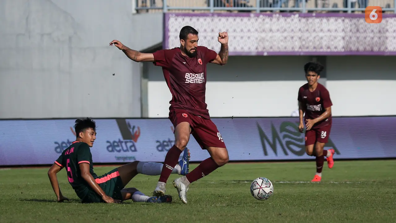 Laga Uji Coba: Persita Tangerang vs PSM Makassar