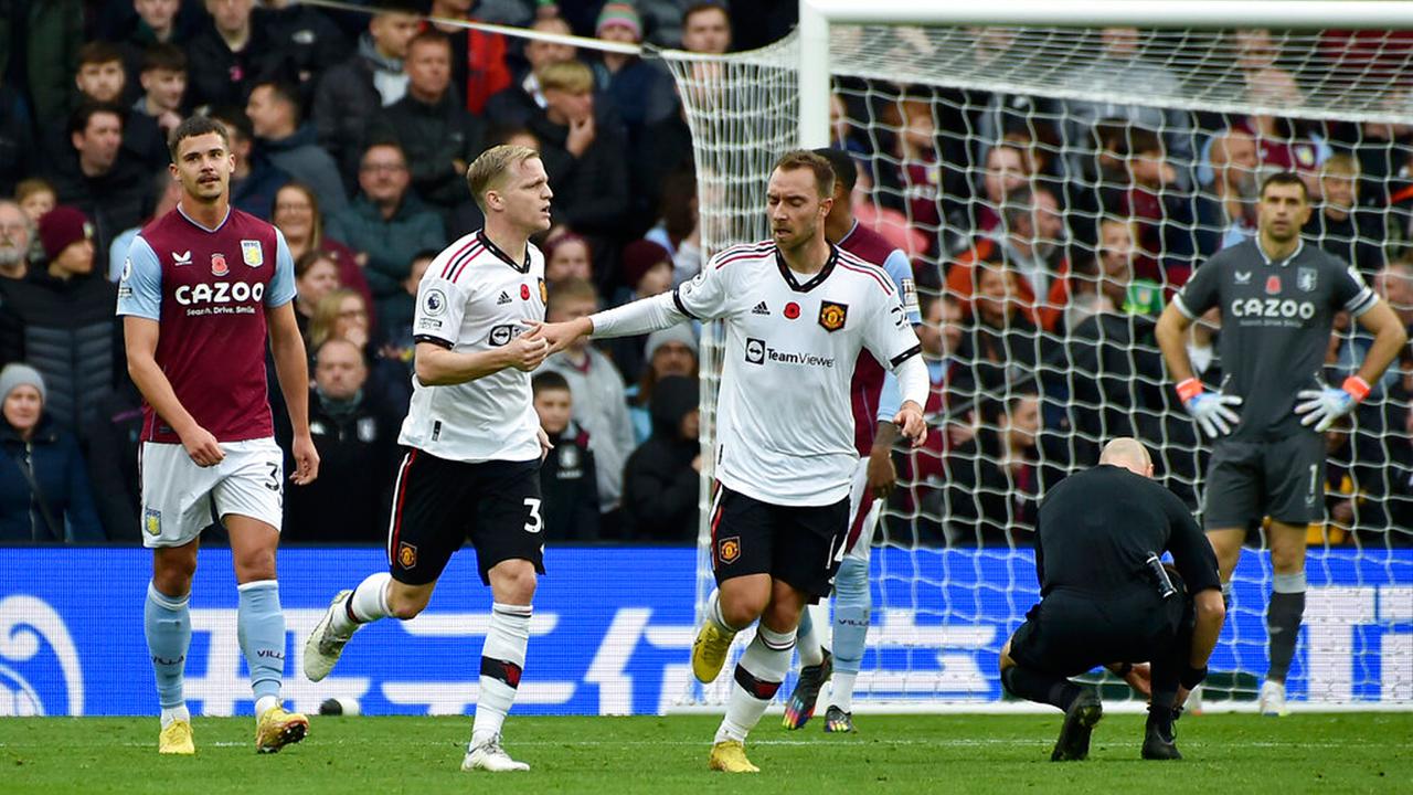 Manchester United Dipermalukan Aston Villa di Liga Inggris