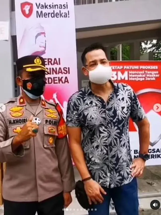 6 Potret Aksi Ari Wibowo Ajak Warga Untuk Vaksin Ini Curi Perhatian