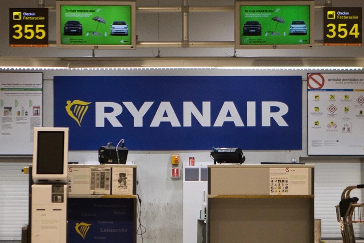 Konter layanan Ryanair di Bandara Barajas, Madrid, Spanyol, pada 10 Agustus 2018.