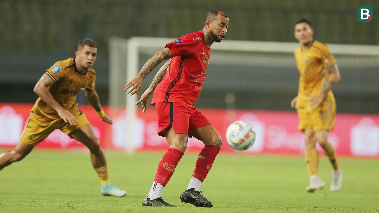 Foto: Debut Pahit Gustavo Almeida di Persija, Gagal Unjuk Ketajaman Plus Cedera