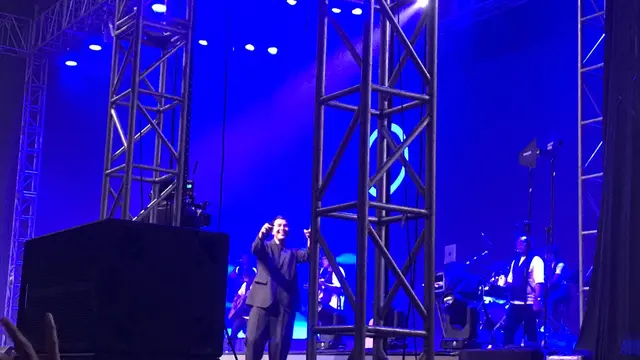 Penonton Konser Tulus Tur Manusia di Surabaya di Bawah Jumlah Kapasitas Venue