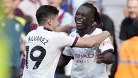 Dalam beberapa musim terakhir di liga-liga top Eropa, pesepak bola asal Belgia selalu menjadi rebutan para klub elite Eropa berkat kapasitas skill yang mumpuni. Seperti di Premier League Liga Inggris musim 2023/2024 ini, tercatat ada 4 pemain asal Belgia yang membela klub anggota Big Six. Siapa saja? Berikut daftar keempatnya. (AP Photo/Kin Cheung)