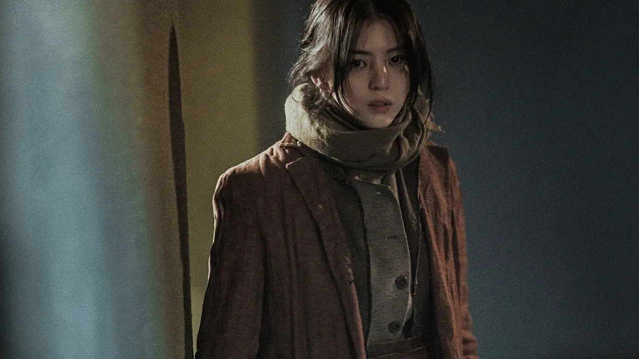 Han So Hee - Gyeongseong Creature
