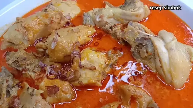 Anti Ribet, Begini Cara Masak Gulai Ayam Gurih dengan Kuah Merah Menggoda