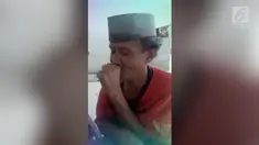 Aksi seorang kakek dengan gangguan jiwa namun pandai mengaji viral di media sosial.