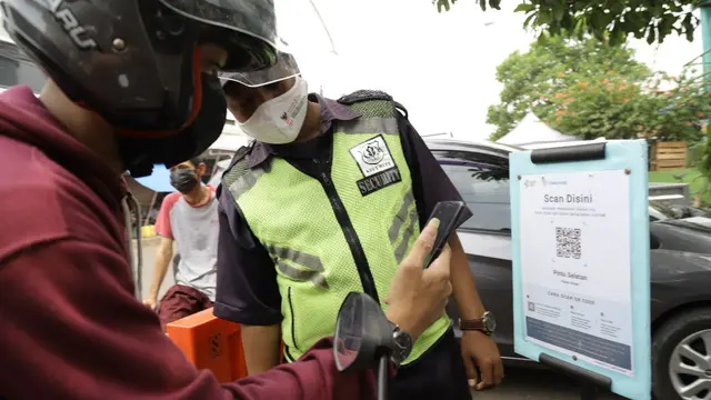 Pasar Anyar dan Pasar Poris Tangerang mulai terapkan PeduliLindungi bagi pengunjung.