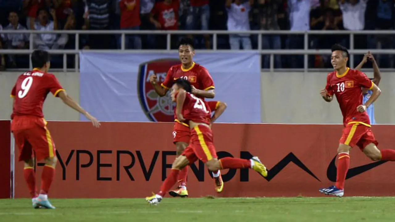 vietnam-football-131208c.jpg