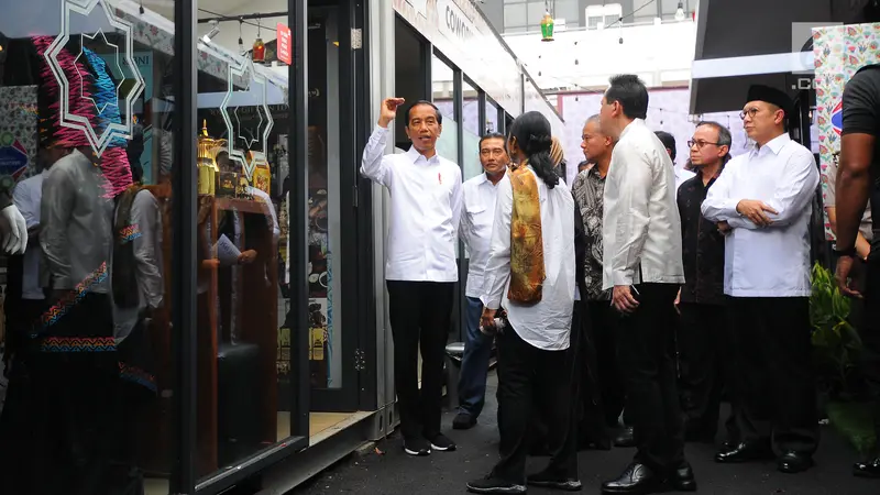 Jokowi Resmikan Halal Park di Senayan