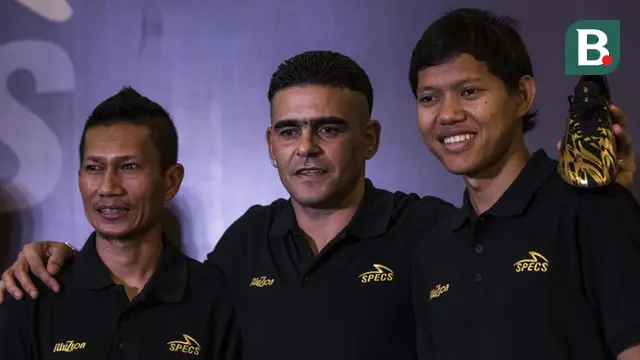 Peluncuran Sepatu Specs