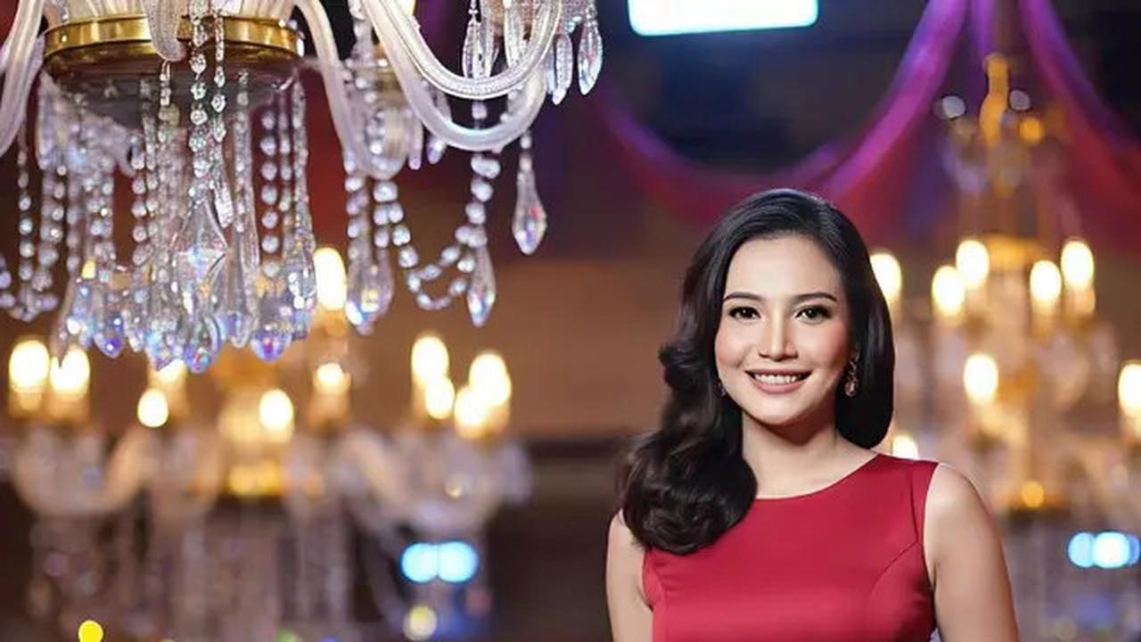 8 Model Gaun Pesta Modern 2025, Ini Referensi yang Simpel Tapi Berkelas
