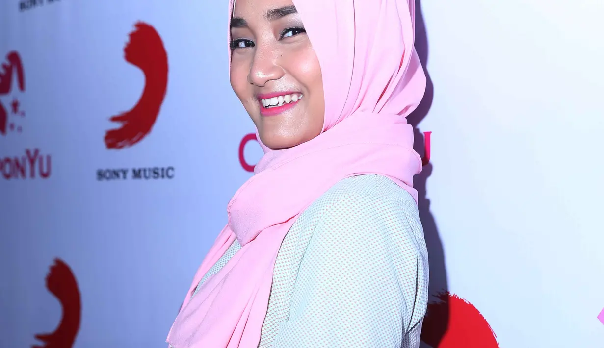 Saat ini perempuan kelahiran Jakarta, ini sedang mengejar gelar sarjananya di London School jurusan Performing Arts Communication. (Nurwahyunan/Bintang.com)