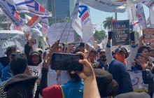 Karyawan Indomaret Gelar Demo, Tagih Upah Lembur dan Tak Mau Diganti Libur