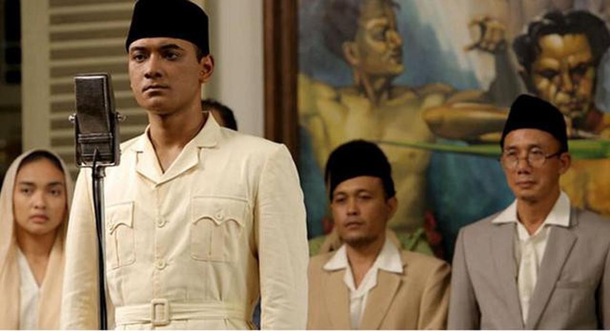 10 Rekomendasi Kegiatan Menarik untuk Peringatan Hari Pahlawan, Hadirkan Keseruan yang Bermakna