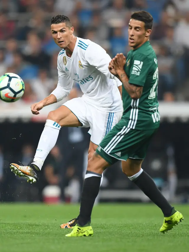 Wajah Lesu Ronaldo Usai Real Madrid Takluk di Kandang