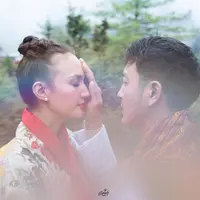 Nadine Chandrawina dan Dimas Anggara