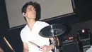 Jadi idola di kala  muda, rupanya hingga kini Tyo Nugros masih jadi idola semua kalangan, termasuk kaum hawa. (FOTO: instagram.com/realnugros/)