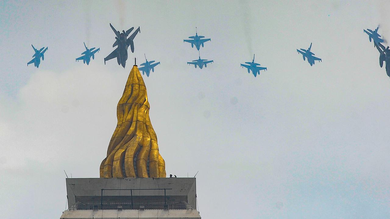 Ini Rangkaian HUT ke-79 TNI di Monas, Ada Manuver Tempur Pakai Drone dan Parade Alutsista Buatan dalam Negeri