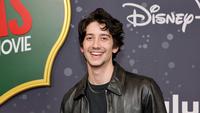 Potret Milo Manheim dari Balita hingga Terpilih Jadi Pemeran Flynn Ryder di Film Tangled Live Action