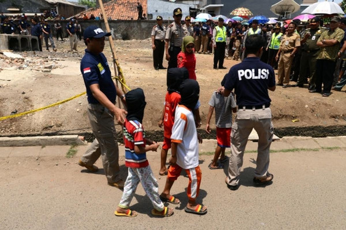 Begini cara Agus bunuh dan cabuli Neng di bedengnya