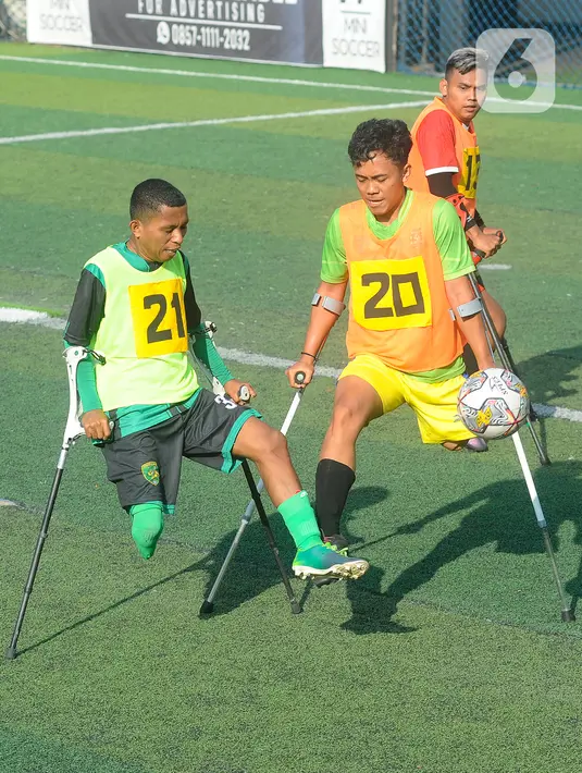 <p>Tak mudah untuk bergabung dengan Timnas Amputasi Indonesia U-23. Ada beberapa tahapan seleksi yang harus dijalani calon pemain. (merdeka.com/Arie Basuki)</p>
