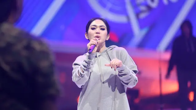 [Bintang] Syahrini