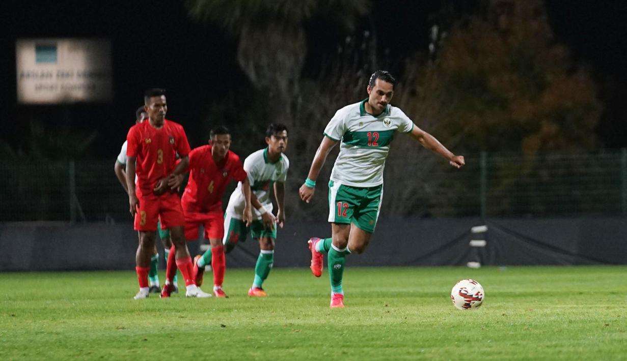Gol-gol Indonesia disarangkan oleh Ricky Kambuaya, Irfan Jaya, Witan Sulaeman dan Ezra Walian. Sementara Myanmar hanya mampu memperkecil skor melalui Maung Maung Win. (Dokumantasi PSSI)