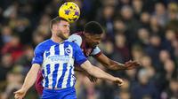 Gelandang Brighton & Hove Albion James Milner baru saja mencatatkan rekor penampilan di Liga Inggris. (AFP/Ben Stansall)