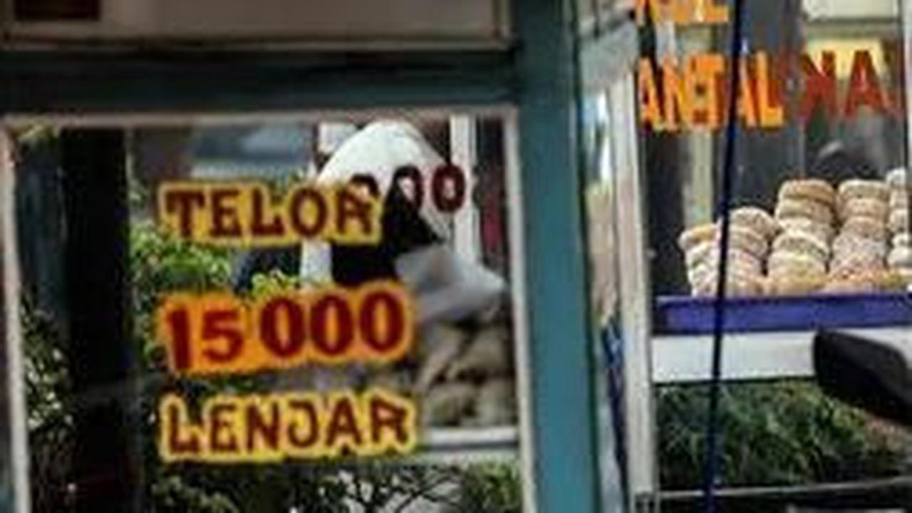 Viral Pedagang Sebut Pembeli Belagu karena Tak Mau Turun dari Mobil, Malah Kena Semprot Warganet