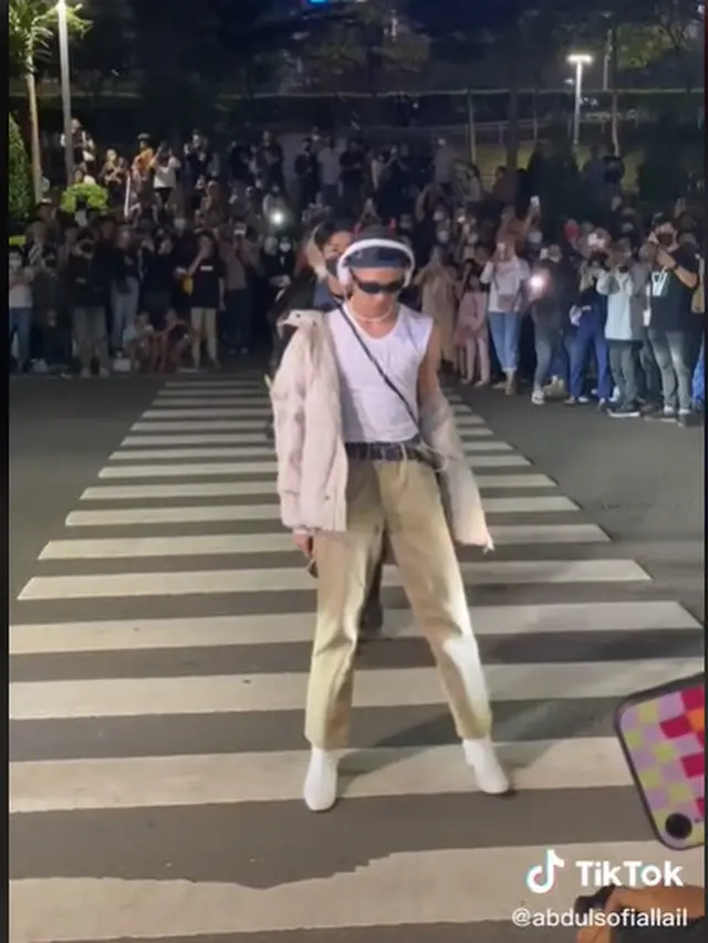 6 Potret Abdul Sofi Allail, Pencetus Pertama Kali Citayam Fashion Week